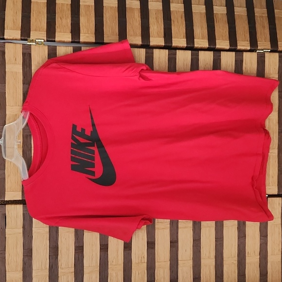 Nike Other - Nike tshirt
